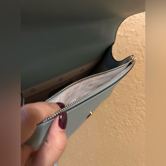 Kate spade daisy flower embroidered purse - Picture 6 of 9